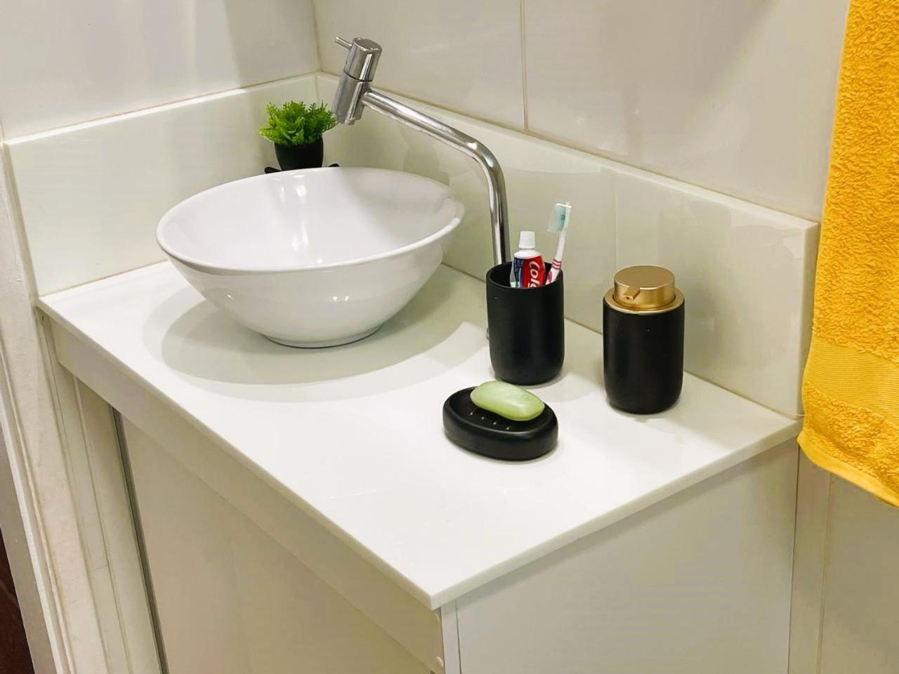 Apartamento De 3 Ambientes Com Aconchego E Excellente Localizacao Salvador Eksteriør bilde