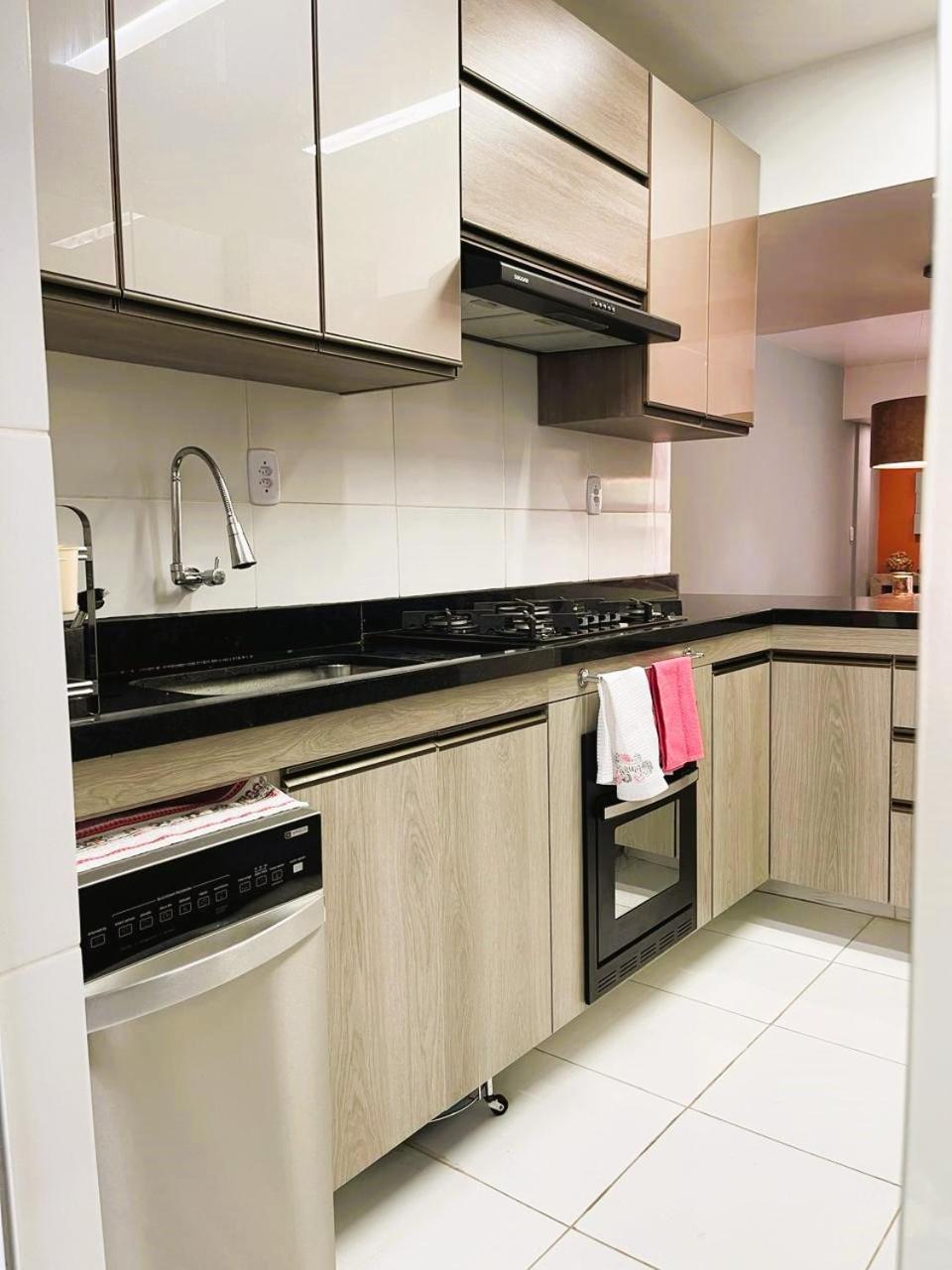 Apartamento De 3 Ambientes Com Aconchego E Excellente Localizacao Salvador Eksteriør bilde